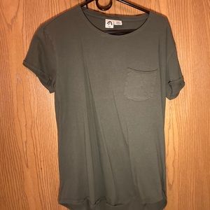 Men’s M Urban Outfitters Scallop Cut Green T-Shirt